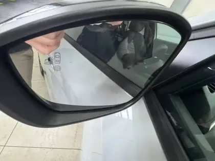 Photo 28 Peugeot 208  100 S&S BVM6