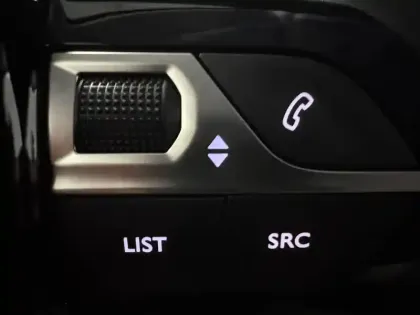 Photo 52 Peugeot 208  100 S&S BVM6