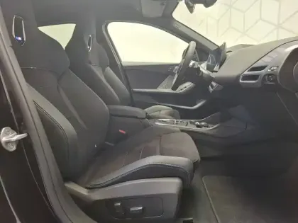 Photo 17 BMW Serie 1 123 xDrive 218 ch DKG7