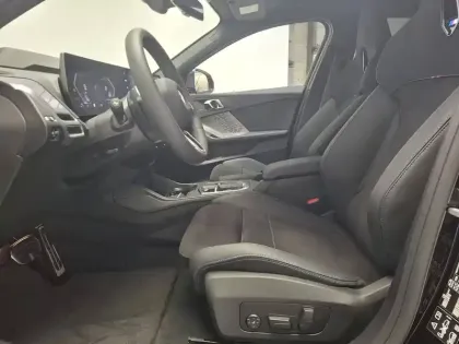 Photo 12 BMW Serie 1 123 xDrive 218 ch DKG7