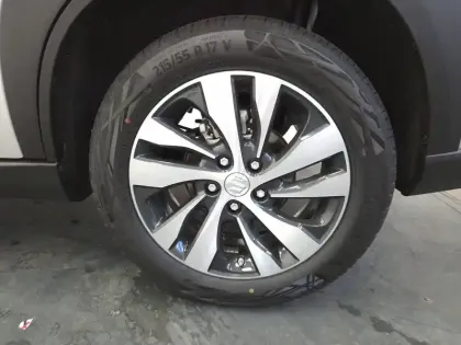 Photo 21 Suzuki S-Cross  1.5 Dualjet Hybrid Auto