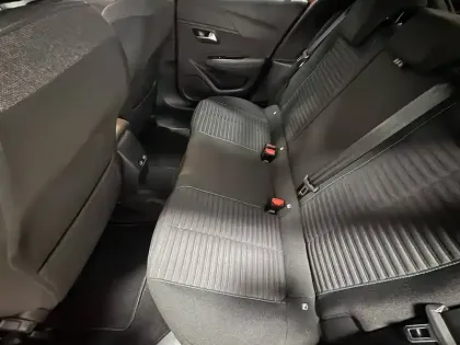 Photo 16 Peugeot 208  Electrique 50 kWh 136ch