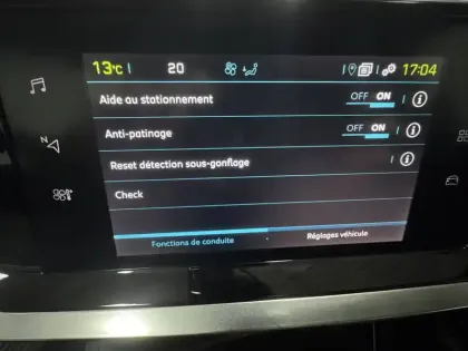 Photo 7 Peugeot 208  Electrique 50 kWh 136ch