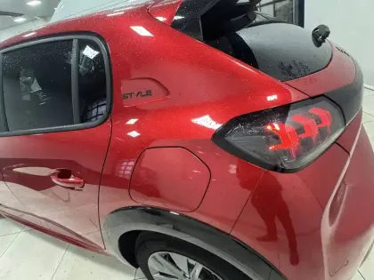 Photo 34 Peugeot 208  Electrique 50 kWh 136ch