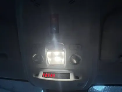 Photo 32 Peugeot 208  Electrique 50 kWh 136ch