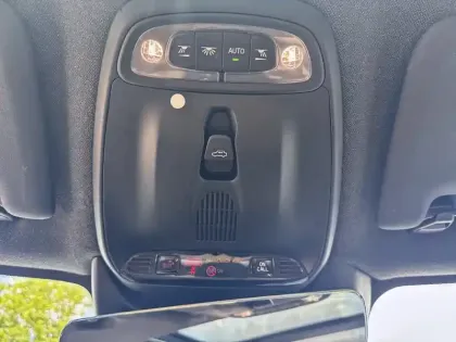 Photo 17 Volvo Xc40  T4 190 ch Geartronic 8