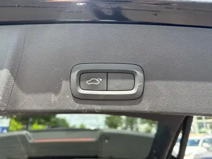 Photo 20 Volvo Xc40  T4 190 ch Geartronic 8