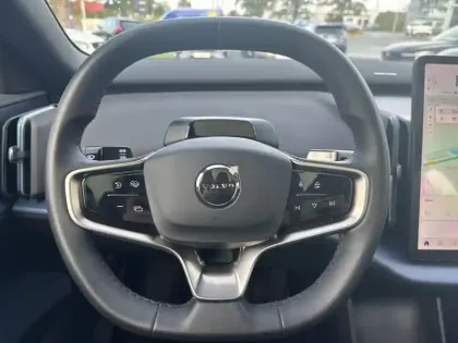 Photo 8 Volvo Ex30  Single Extended Range 272 ch 1EDT