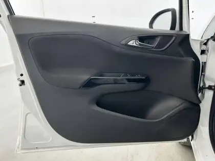 Photo 10 Opel Corsa  1.4 90 ch