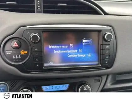 Photo 10 Toyota Yaris  Hybride 100h