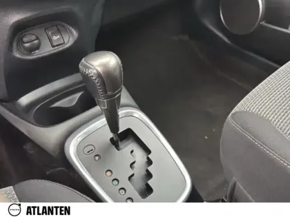 Photo 8 Toyota Yaris  Hybride 100h