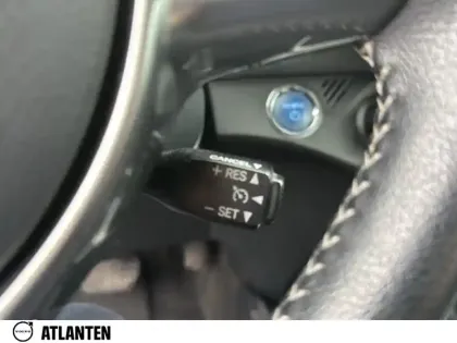 Photo 19 Toyota Yaris  Hybride 100h