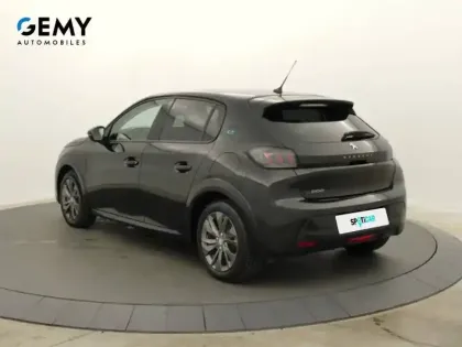 Photo 6 Peugeot 208  Electrique 50 kWh 136ch