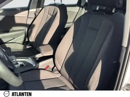 Photo 5 Audi A4  Avant 35 TDI 150 S tronic 7