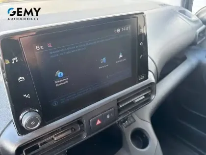 Photo 8 Peugeot Partner  FOURGON STANDARD 650 KG BLUEHDI 100 S&S BVM6