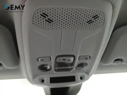 Photo 13 Peugeot 208  PureTech 75 S&S BVM5