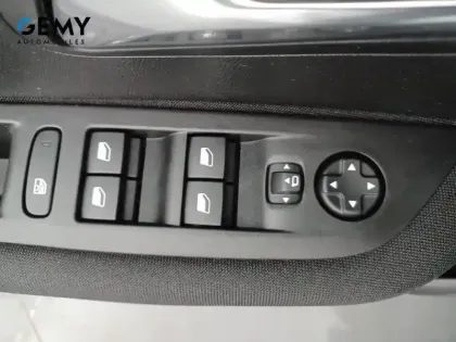 Photo 32 Peugeot 208 Gén. II Ph1 NG Active Pack 5