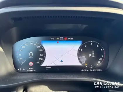 Photo 17 Volvo Xc40  T2 129 ch Geartronic 8