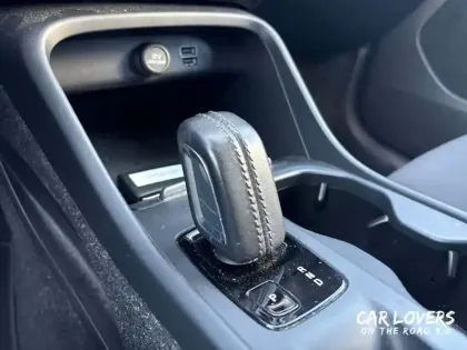 Photo 12 Volvo Xc40  T2 129 ch Geartronic 8