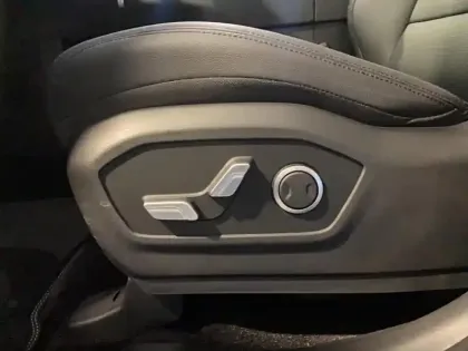 Photo 10 Hyundai Santa  Fe 1.6 T-GDi Plug-in 253 HTRAC BVA6