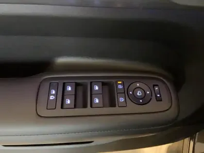 Photo 9 Hyundai Santa  Fe 1.6 T-GDi Plug-in 253 HTRAC BVA6