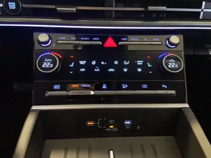 Photo 15 Hyundai Santa  Fe 1.6 T-GDi Plug-in 253 HTRAC BVA6