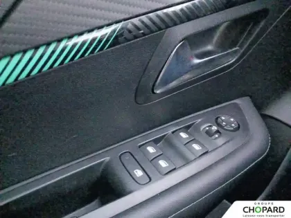 Photo 17 Peugeot 208  PureTech 100 S&S BVM6