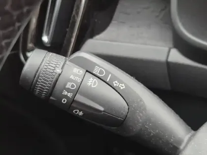 Photo 18 Volvo Xc40  Recharge Twin AWD 408 ch 1EDT