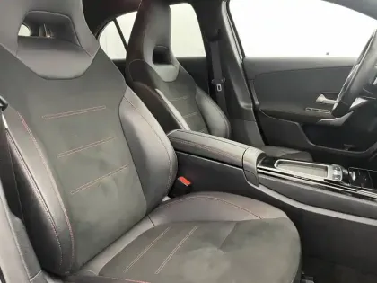 Photo 91 Mercedes Classe A  200 7G-DCT