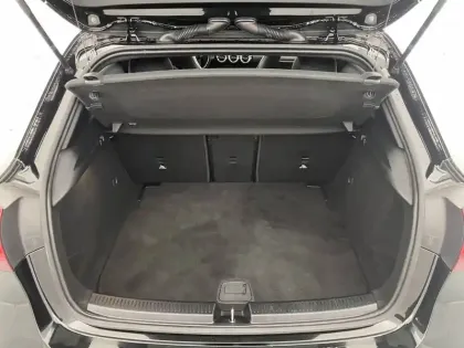 Photo 13 Mercedes Classe A  200 7G-DCT