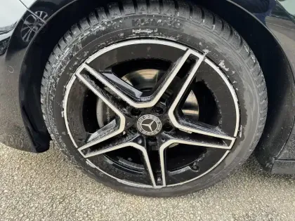 Photo 15 Mercedes Classe A  200 7G-DCT