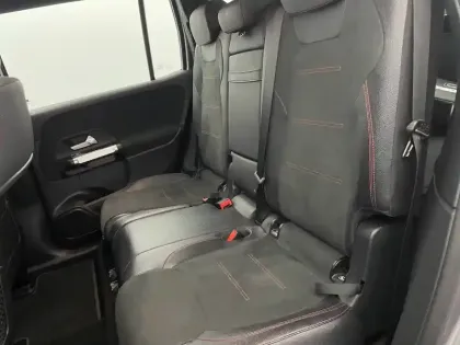 Photo 15 Mercedes EQB  250+