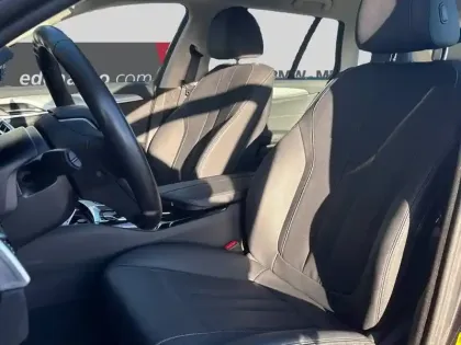 Photo 35 BMW Serie 5 Touring 530e TwinPower Turbo 292 ch BVA8