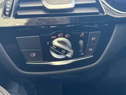 Photo 52 BMW Serie 5 Touring 530e TwinPower Turbo 292 ch BVA8