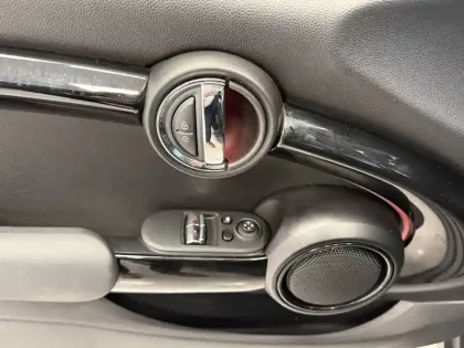 Photo 72 Mini Mini Hatch 3 Portes Cooper S 178 ch