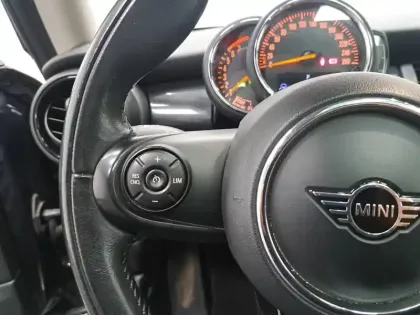 Photo 30 Mini Mini Gén. III (F56) Ph2 Heddon Street 3
