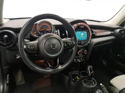 Photo 38 Mini Mini Gén. III (F56) Ph2 Heddon Street 3