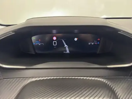 Photo 55 Peugeot 208  100 S&S BVM6