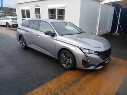 Photo 23 Peugeot 308  SW BlueHDi 130ch S&S EAT8