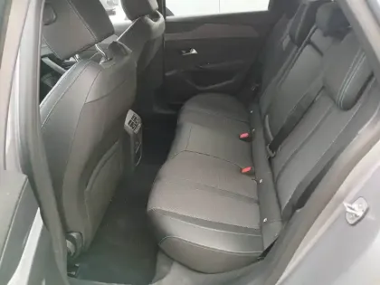 Photo 30 Peugeot 308  SW BlueHDi 130ch S&S EAT8