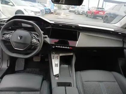 Photo 10 Peugeot 308  SW BlueHDi 130ch S&S EAT8