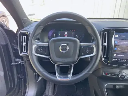 Photo 21 Volvo Xc40  B3 163 ch DCT7