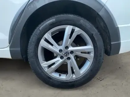 Photo 8 Volkswagen Taigo  1.0 TSI 110 DSG7