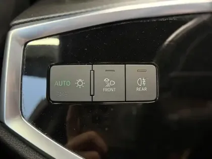 Photo 19 Audi Q3  35 TFSI 150 ch S tronic 7