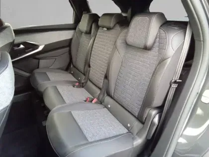 Photo 11 Peugeot 5008  Hybrid 145 e-DCS6