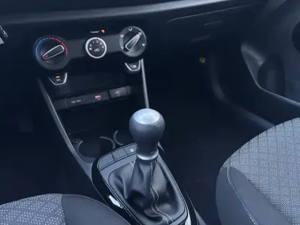 Photo 14 Kia Picanto  1.0 DPi 63 ch BVM5