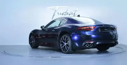 Photo 6 Maserati Granturismo  V6 490