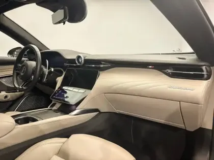 Photo 11 Maserati Granturismo  V6 490