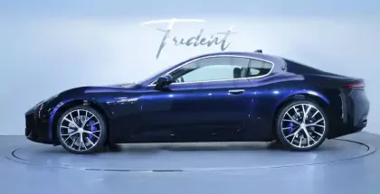 Photo 25 Maserati Granturismo  V6 490