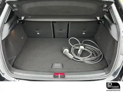 Photo 24 Mercedes Classe A  250 e 8G-DCT